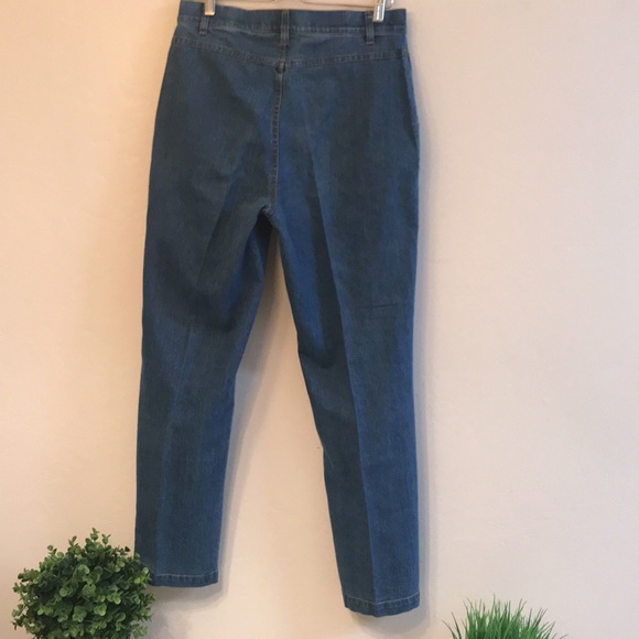 Vintage Jeans , size 10, like new - Picture 2 of 5